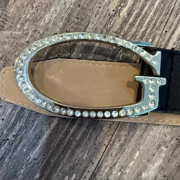 Vintage Guess Belt (missing a few studs) - Picture 2 of 4